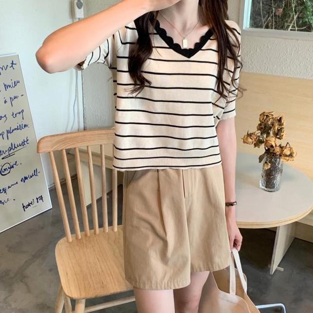 ウェーブVラインボーダーTEE 6745-ivory_即納6745-画像3-韓国ファッション通販POPREA［ポップリア］