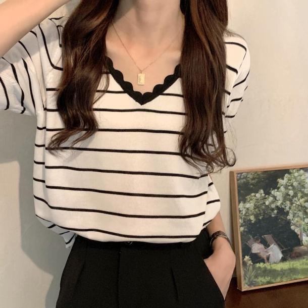 ウェーブVラインボーダーTEE 6745-ivory_即納6745-画像6-韓国ファッション通販POPREA［ポップリア］