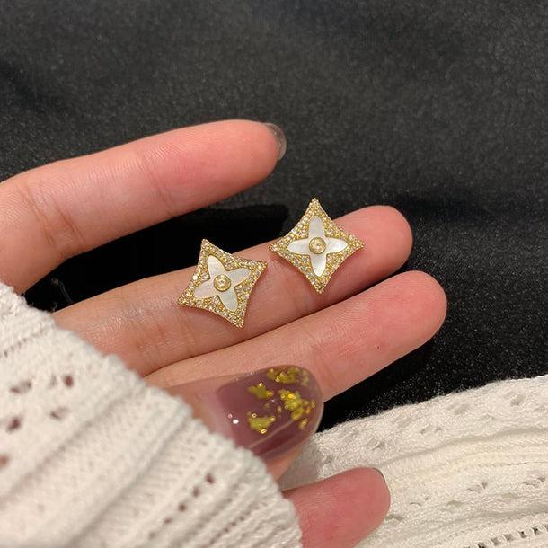 クローバービジューイヤリング 6167-gold_お取り寄せ6167-画像1-韓国ファッション通販POPREA［ポップリア］