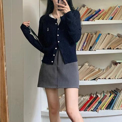 ラビットポイントツイストニットカーディガン﻿ 6179-navy-blue_お取り寄せ6179-画像8-韓国ファッション通販POPREA［ポップリア］