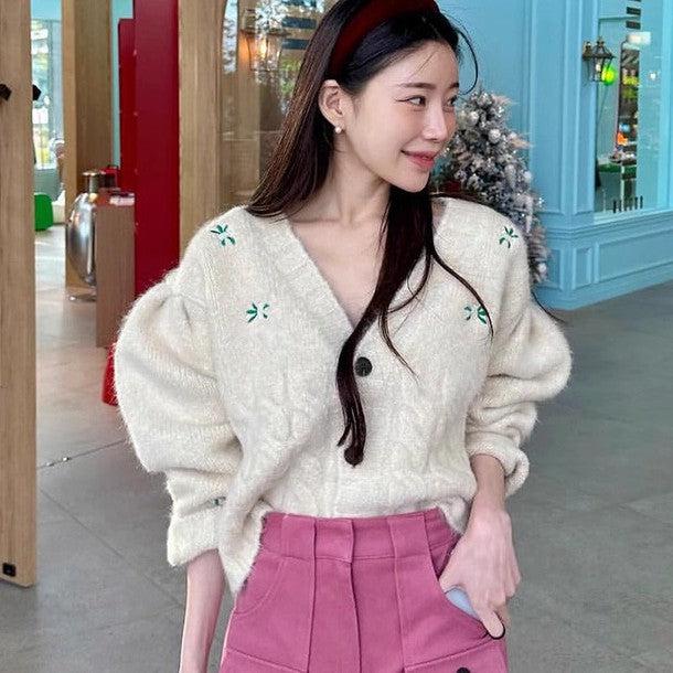 フラワー刺繍Vネックニットカーディガン 6398-ivory_お取り寄せ6398-画像1-韓国ファッション通販POPREA［ポップリア］