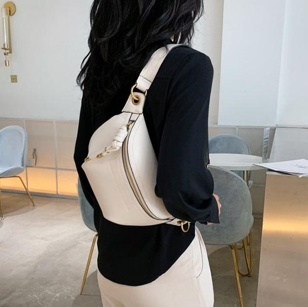 チェーンショルダーバッグ 3180-white_お取り寄せ31803-画像3-韓国ファッション通販POPREA［ポップリア］