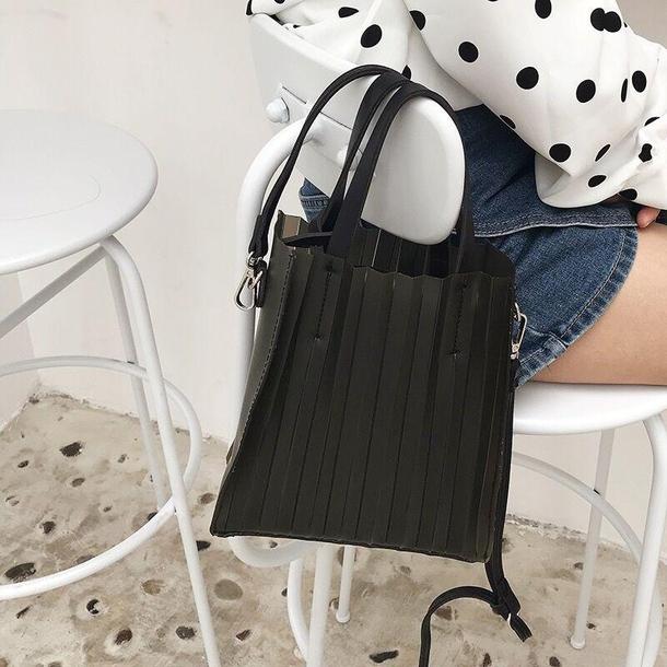 ストライプシースルークリアバッグ 3429-black_お取り寄せ34291-画像2-韓国ファッション通販POPREA［ポップリア］