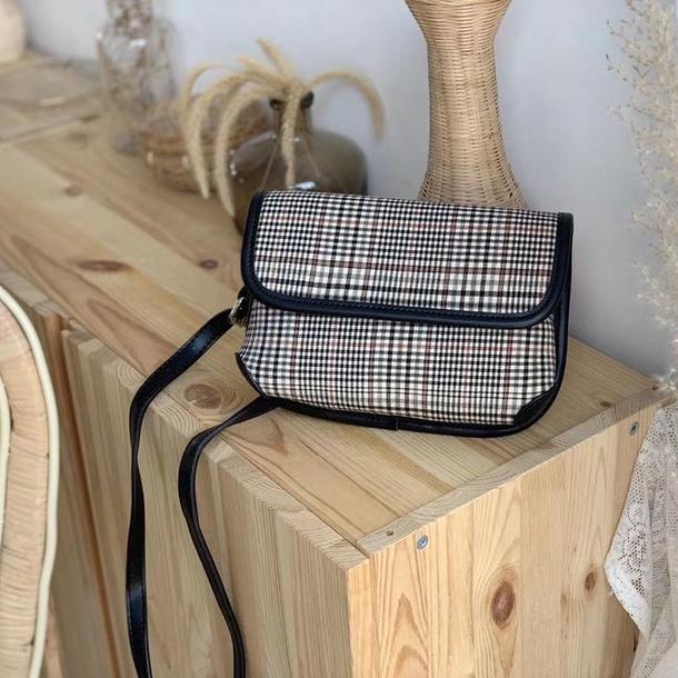 チェック柄ミニショルダーバッグ 3741-black_お取り寄せ37411-画像2-韓国ファッション通販POPREA［ポップリア］