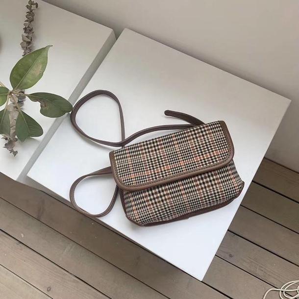 チェック柄ミニショルダーバッグ 3741-brown_お取り寄せ37412-画像3-韓国ファッション通販POPREA［ポップリア］