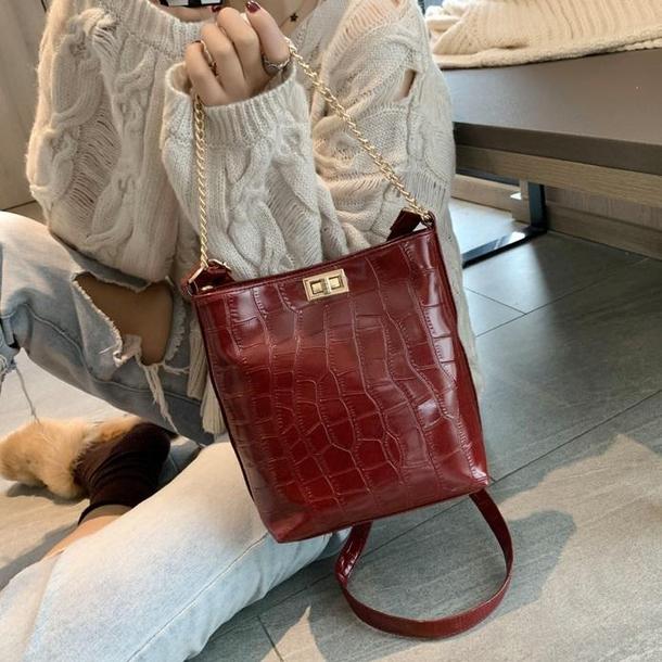 クロコパターンチェーンバッグ 3985-red_お取り寄せ39854-画像4-韓国ファッション通販POPREA［ポップリア］