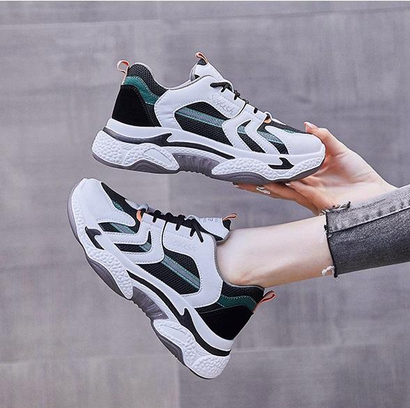 スポーティー厚底スニーカー 4232 - 韓国ファッション通販サイトPOPREA