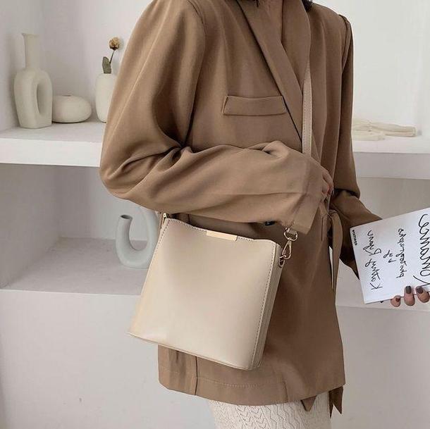 シンプルショルダーバッグ 4302-ivory_お取り寄せ43022-画像3-韓国ファッション通販POPREA［ポップリア］