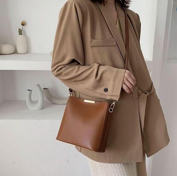 シンプルショルダーバッグ 4302-brown_お取り寄せ43023-画像4-韓国ファッション通販POPREA［ポップリア］