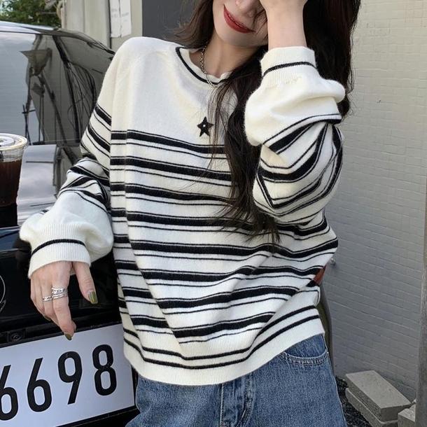 ワンポイントスターボーダートップス 4757-white_お取り寄せ4757-画像3-韓国ファッション通販POPREA［ポップリア］