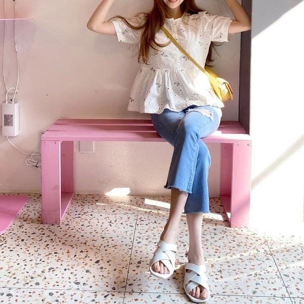 フラワー刺繍パフスリーブブラウス 5203-画像2-韓国ファッション通販POPREA［ポップリア］