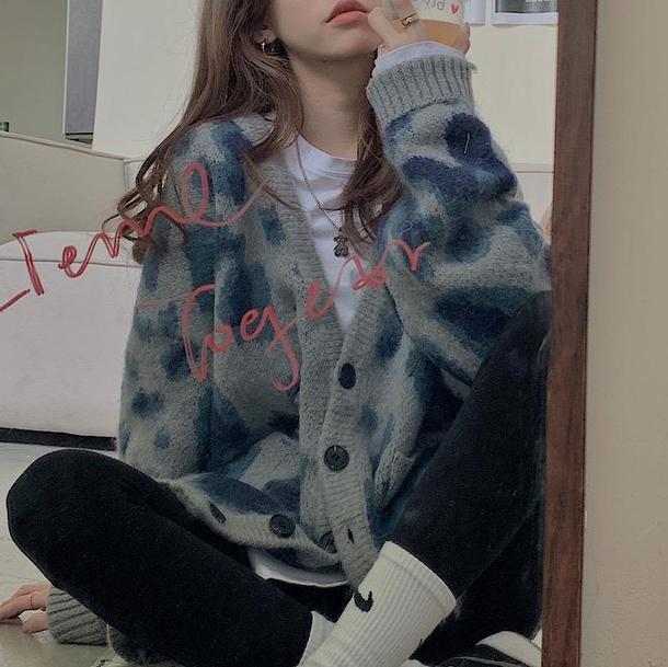 ブルーヒョウ柄カーディガン 4693-画像1-韓国ファッション通販POPREA［ポップリア］