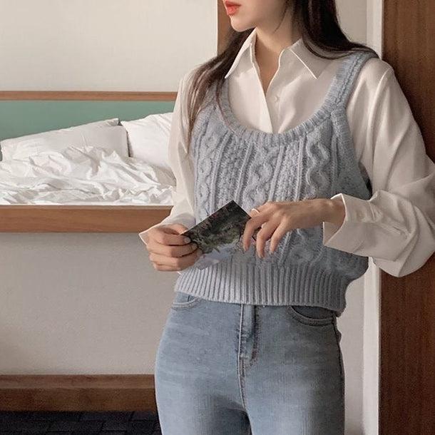 ワイシャツ＆ツイスト編みブルーベスト 5134-画像1-韓国ファッション通販POPREA［ポップリア］