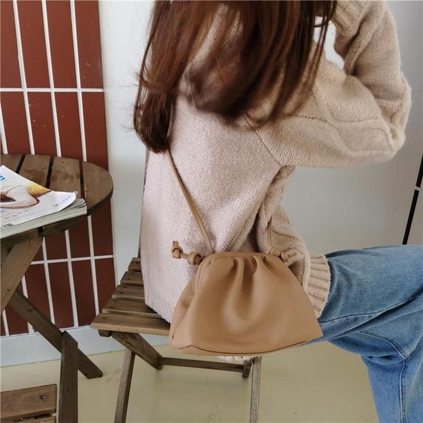 ソフトエコレザークラウドバッグ 3892-画像2-韓国ファッション通販POPREA［ポップリア］