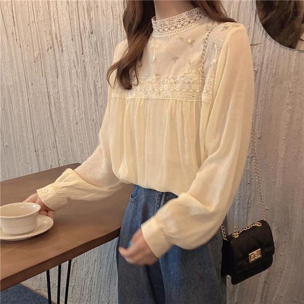 花刺繍のレース襟長袖トップ 4366-画像2-韓国ファッション通販POPREA［ポップリア］