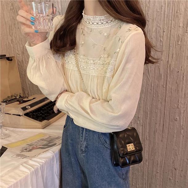 花刺繍のレース襟長袖トップ 4366-画像3-韓国ファッション通販POPREA［ポップリア］